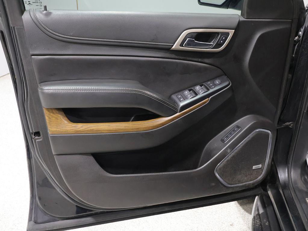 used 2019 GMC Yukon XL car, priced at $19,485