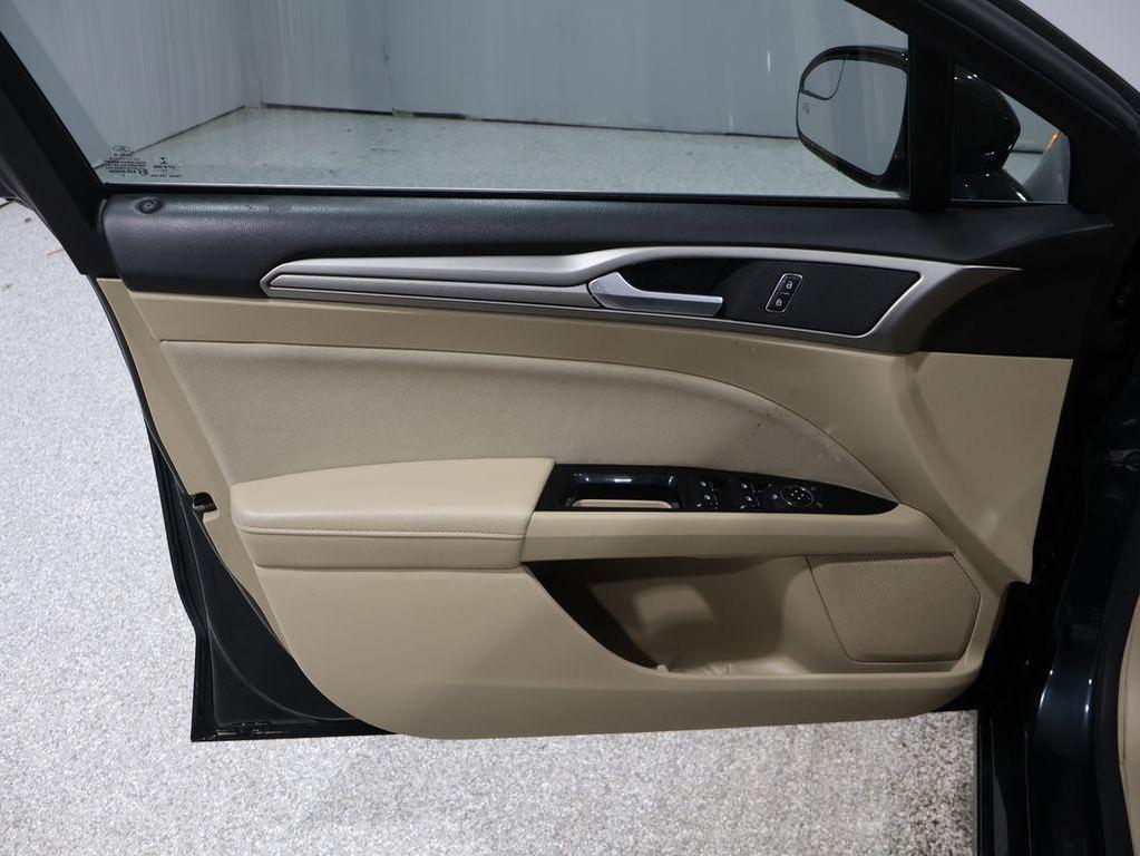 used 2014 Ford Fusion car, priced at $5,433