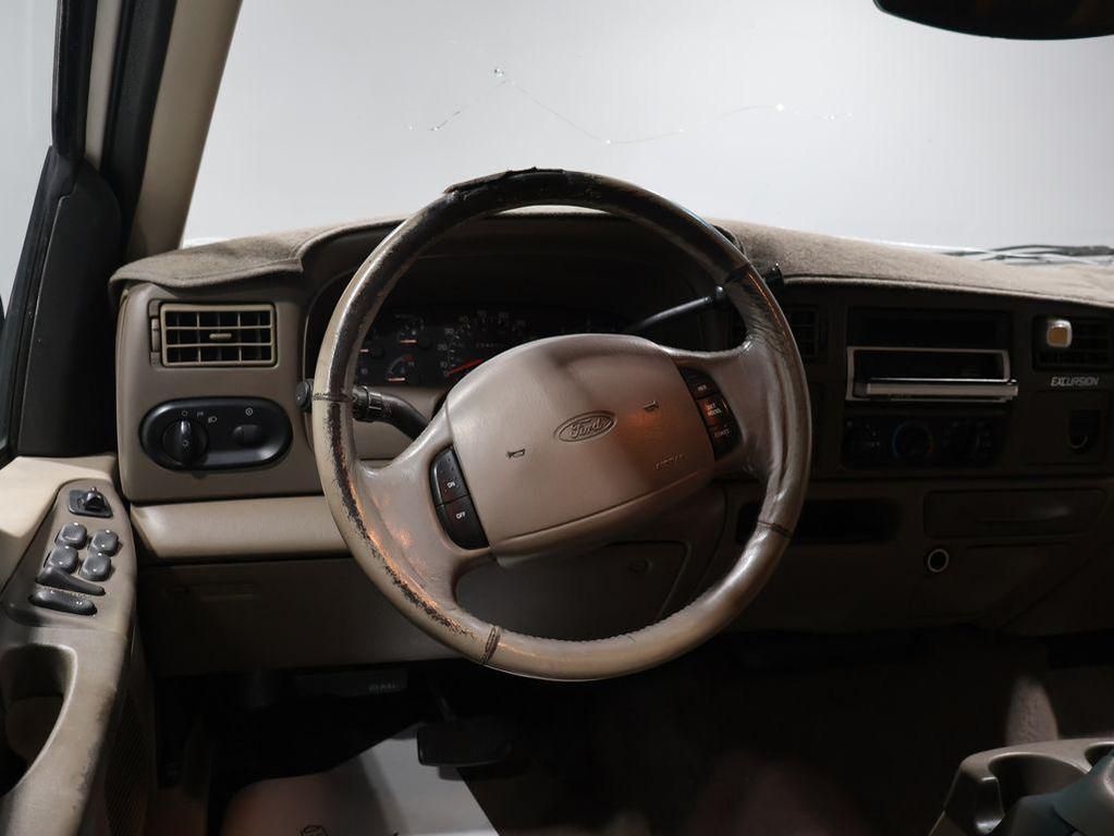 used 2000 Ford Excursion car, priced at $5,948