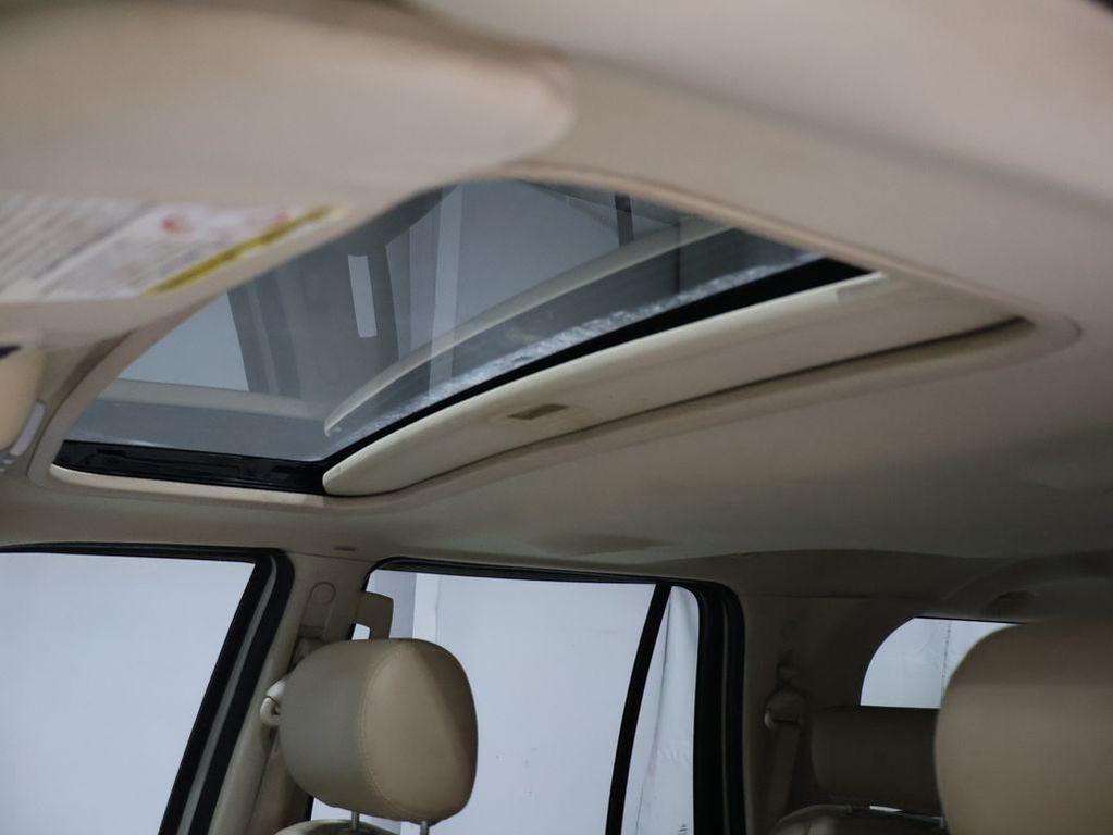 used 2006 Lincoln Navigator car, priced at $5,949