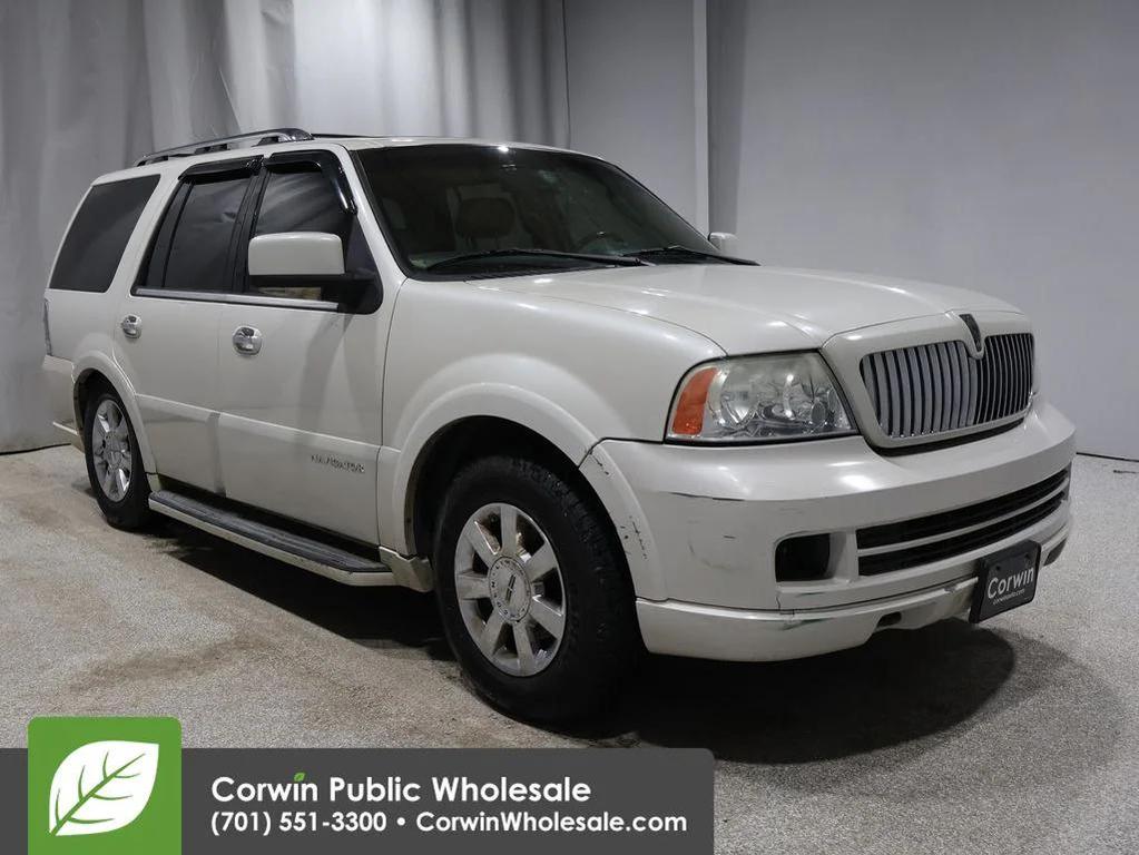 used 2006 Lincoln Navigator car, priced at $5,949