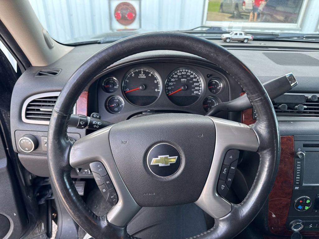 used 2013 Chevrolet Avalanche car, priced at $7,424