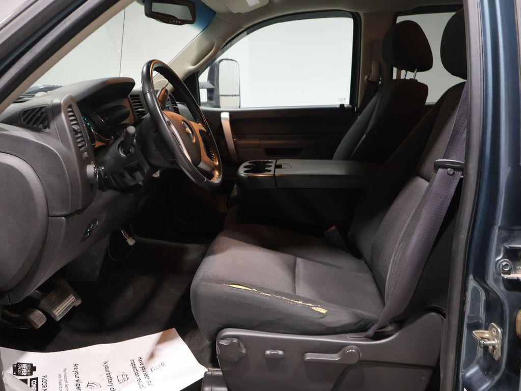 used 2011 Chevrolet Silverado 2500 car, priced at $17,858