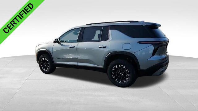 used 2024 Chevrolet Traverse car, priced at $42,879