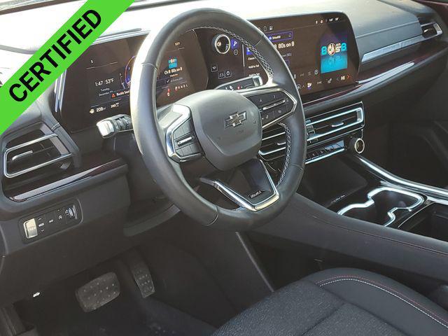 used 2024 Chevrolet Traverse car, priced at $42,879