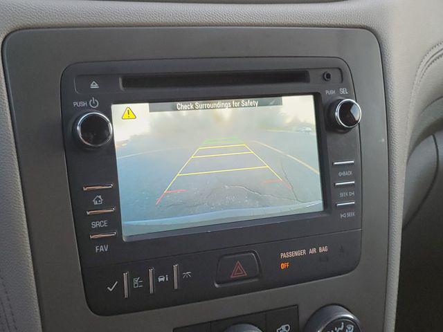 used 2014 Chevrolet Traverse car, priced at $3,900