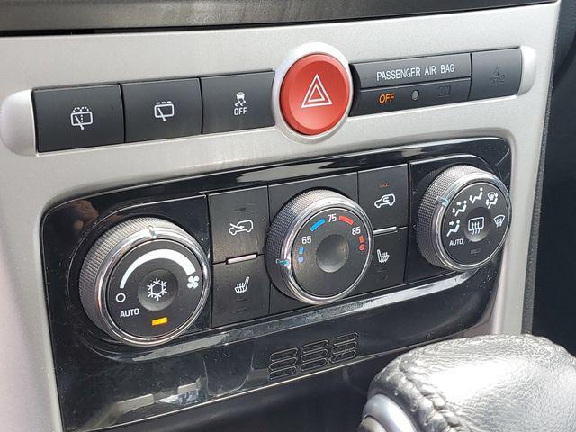 2013 Black Granite Metallic Chevrolet Captiva Sport