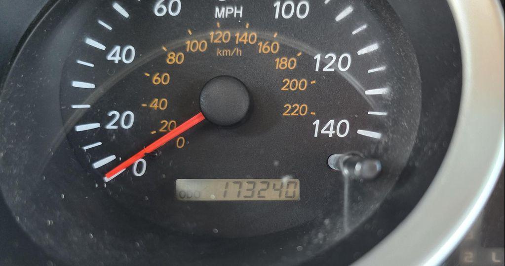 used 2004 Toyota Highlander car, priced at $8,995