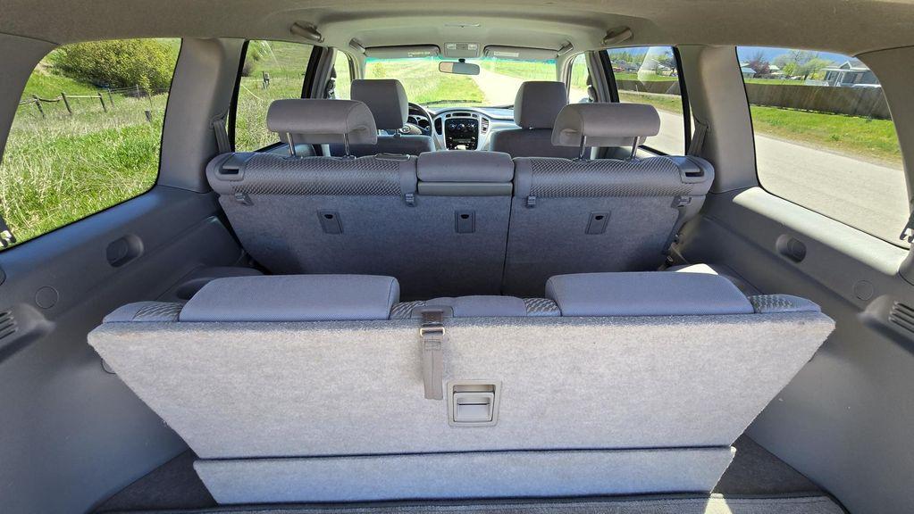 used 2004 Toyota Highlander car, priced at $8,995