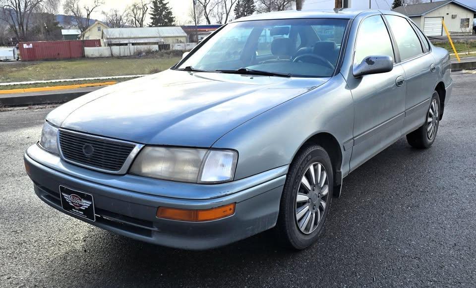 used 1997 Toyota Avalon car, priced at $1,995