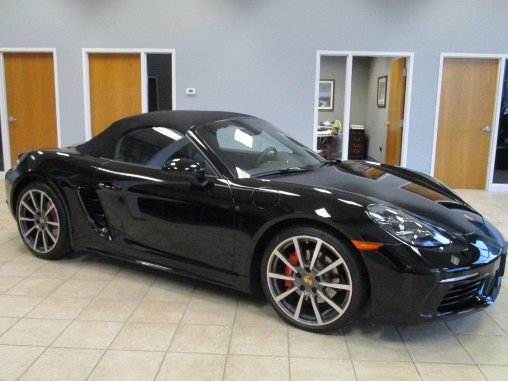 used 2021 Porsche 718 Boxster car, priced at $72,500