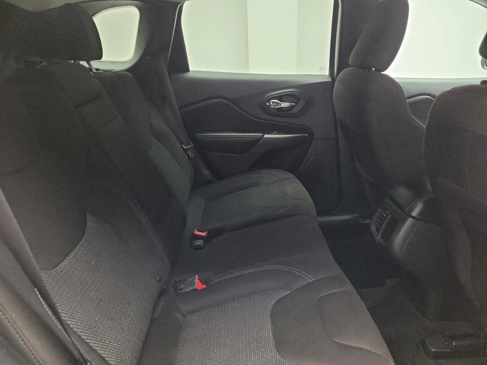 used 2019 Jeep Cherokee car, priced at $18,795