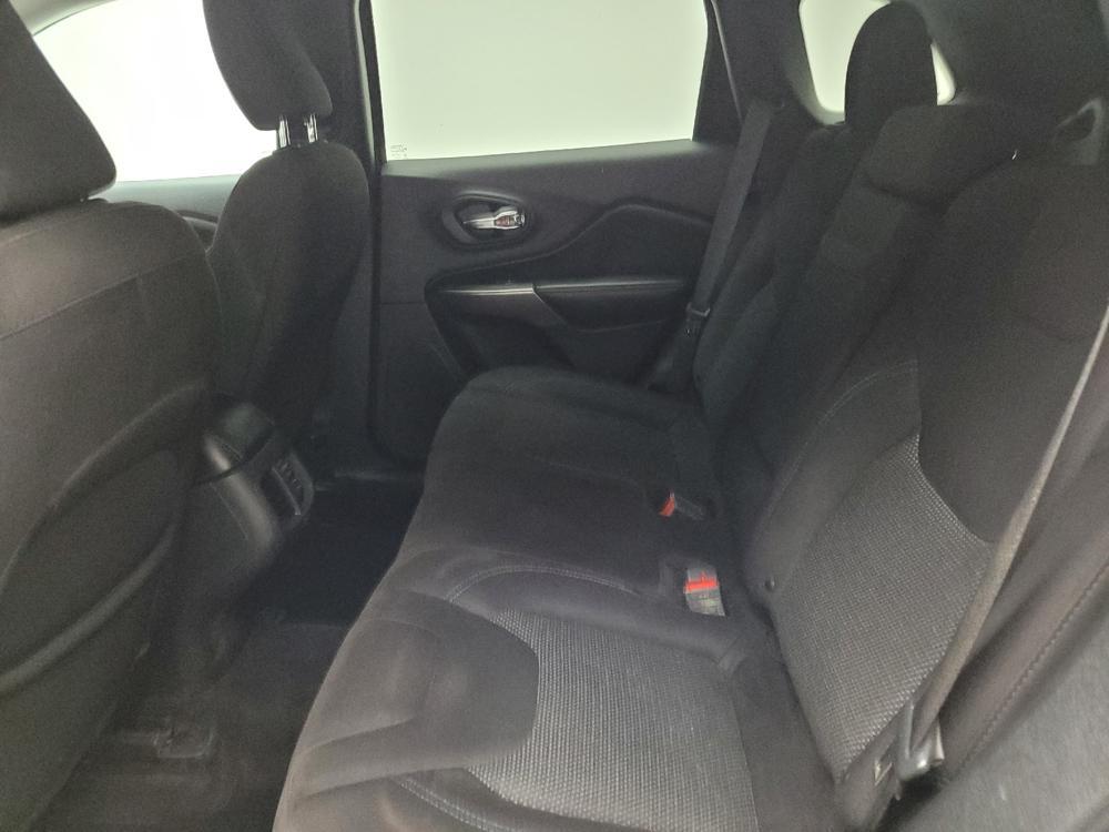 used 2019 Jeep Cherokee car, priced at $18,795