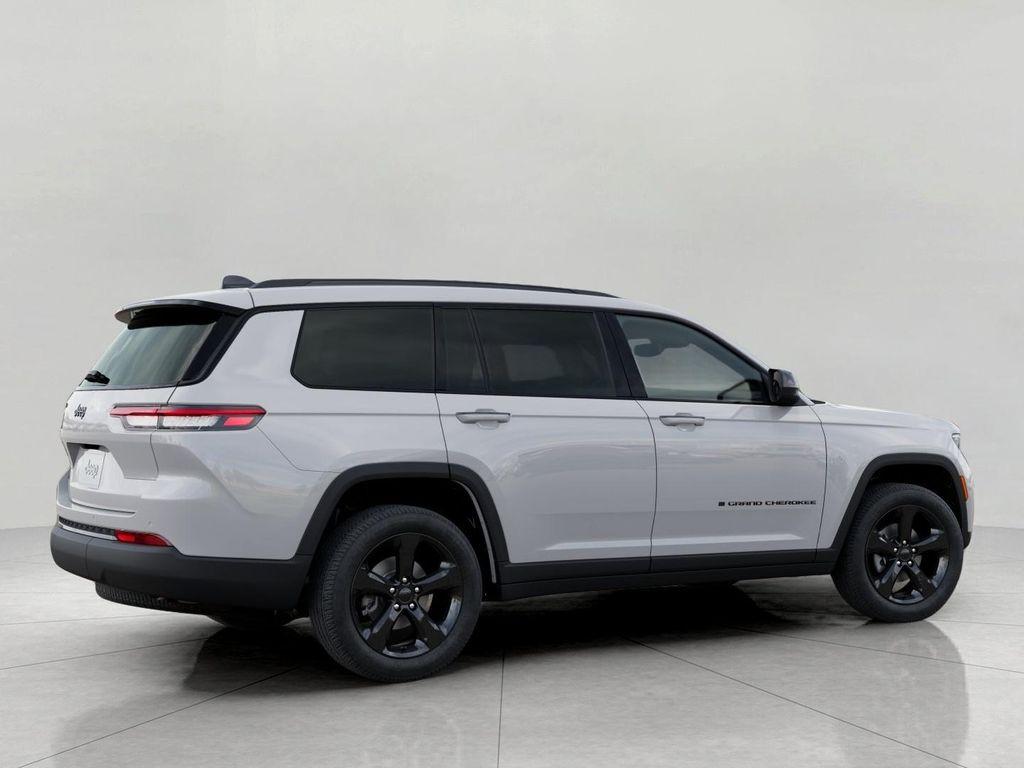 new 2025 Jeep Grand Cherokee L car, priced at $44,005