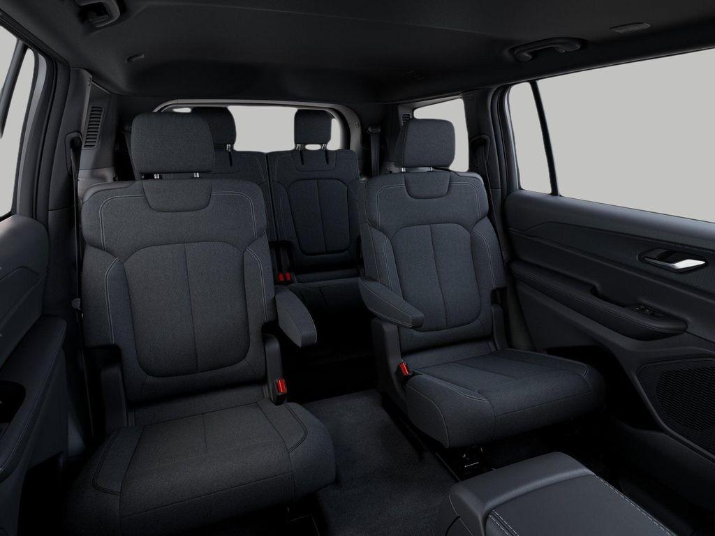 new 2025 Jeep Grand Cherokee L car, priced at $40,535