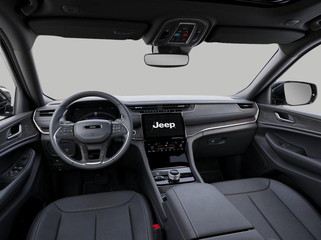 new 2025 Jeep Grand Cherokee car, priced at $47,225