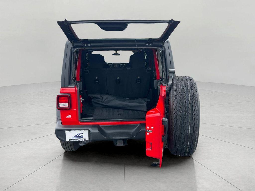 used 2019 Jeep Wrangler Unlimited car, priced at $23,774