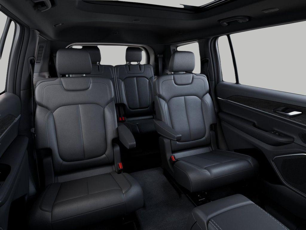 new 2025 Jeep Grand Cherokee L car, priced at $48,535