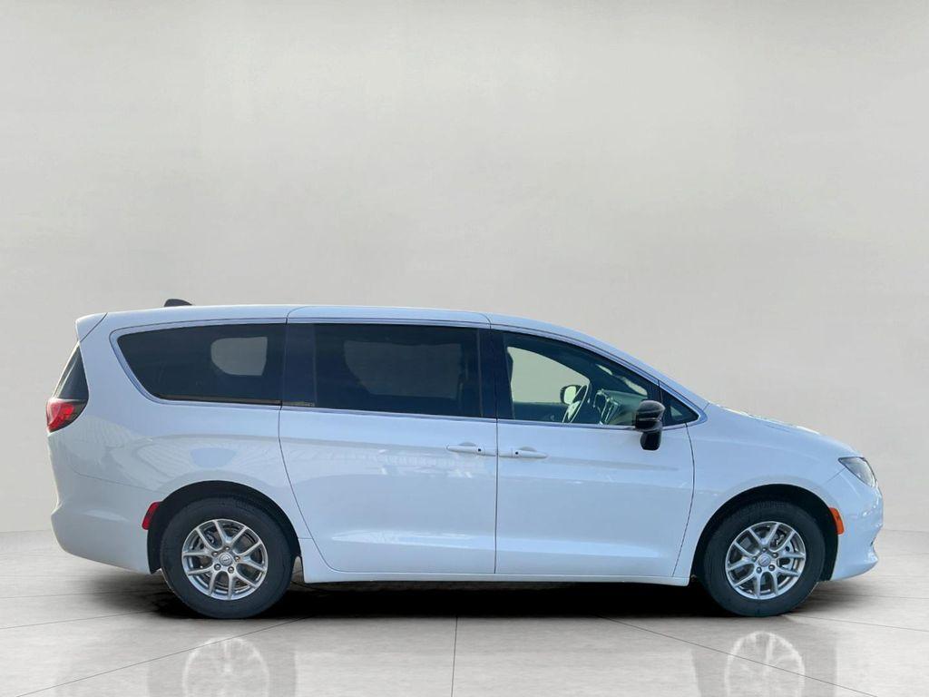 new 2026 Chrysler Voyager car, priced at $39,294