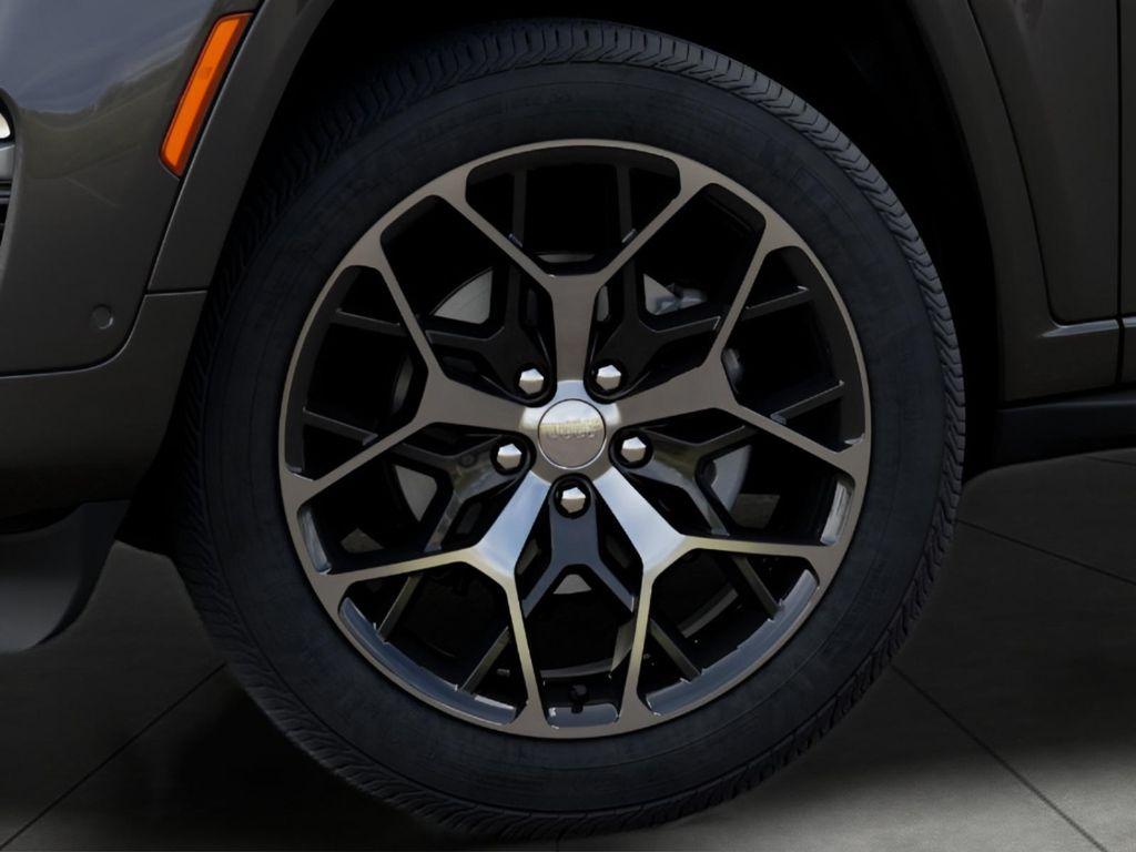 new 2025 Jeep Grand Cherokee car, priced at $65,405