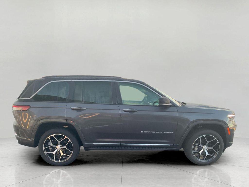 new 2025 Jeep Grand Cherokee car, priced at $65,405