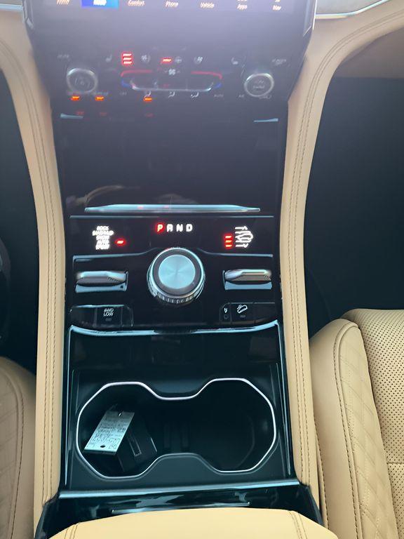 new 2025 Jeep Grand Cherokee car, priced at $65,405