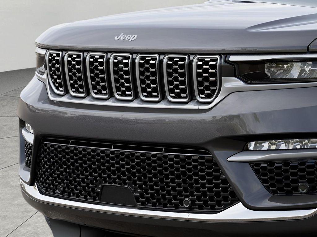 new 2025 Jeep Grand Cherokee car, priced at $65,405