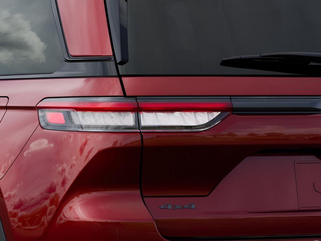 new 2025 Jeep Grand Cherokee car, priced at $47,225