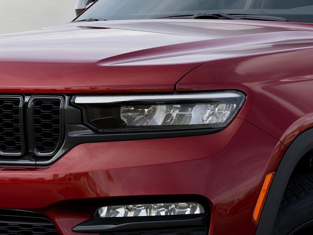 new 2025 Jeep Grand Cherokee car, priced at $47,225