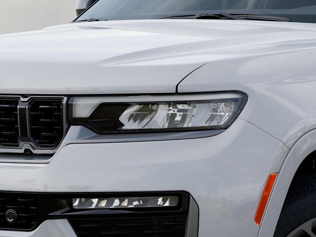 new 2026 Jeep Grand Cherokee car, priced at $64,411