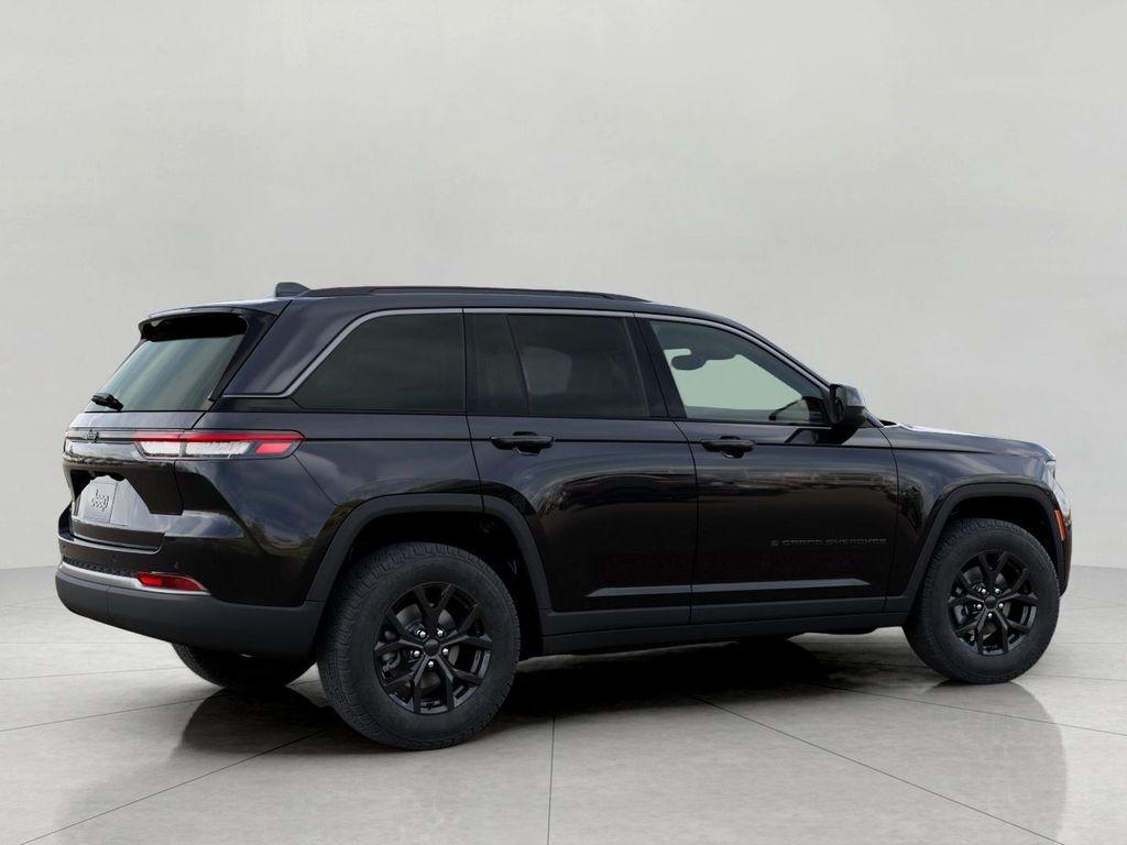 new 2026 Jeep Grand Cherokee car, priced at $49,002