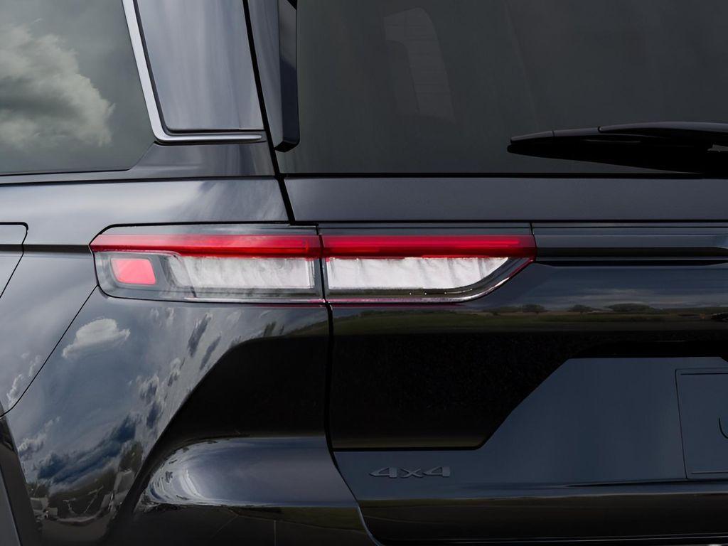 new 2026 Jeep Grand Cherokee car, priced at $49,002
