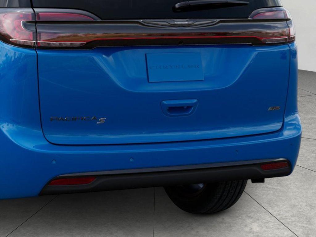new 2026 Chrysler Pacifica car, priced at $46,465