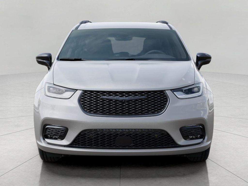new 2026 Chrysler Pacifica car, priced at $42,985