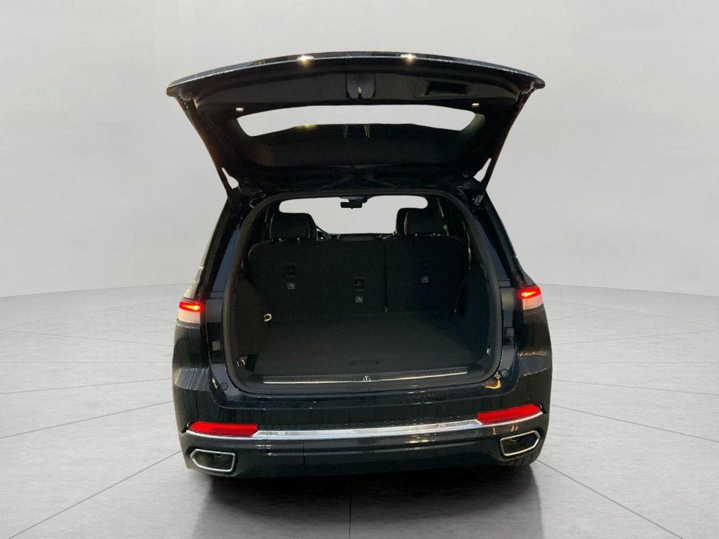 new 2025 Jeep Grand Cherokee car, priced at $56,365