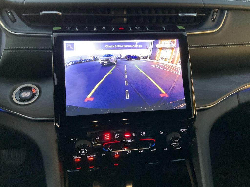 new 2025 Jeep Grand Cherokee car, priced at $56,365