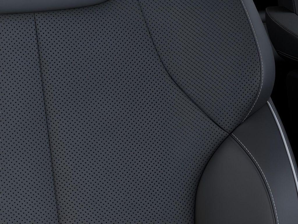 new 2025 Jeep Grand Cherokee L car, priced at $61,155