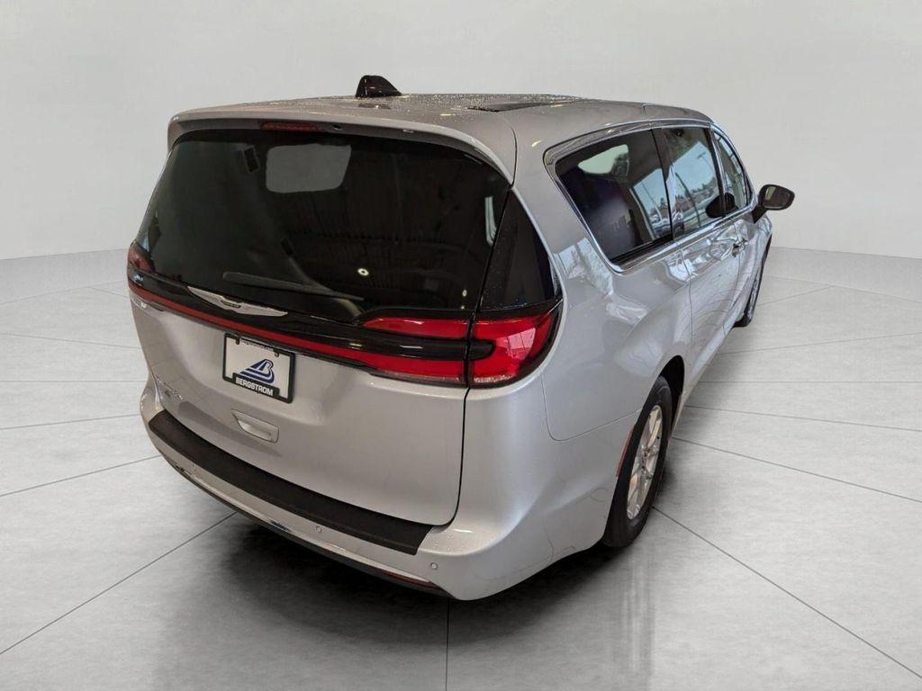 used 2024 Chrysler Pacifica car, priced at $28,626