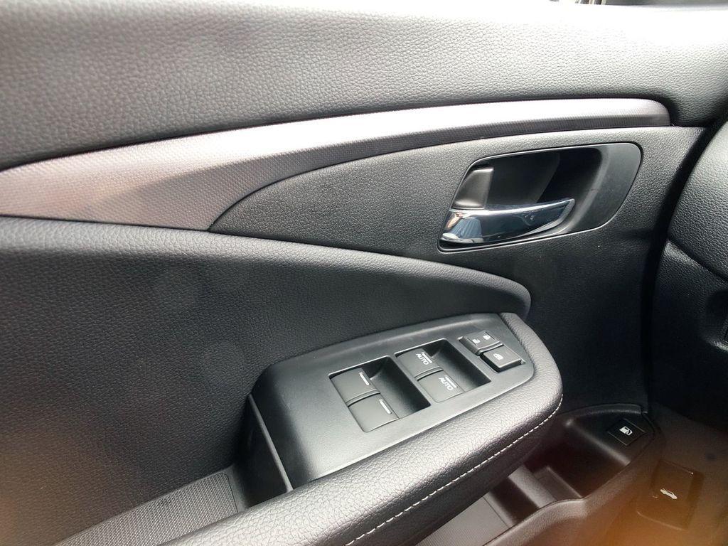 new 2025 Honda Ridgeline car, priced at $41,600