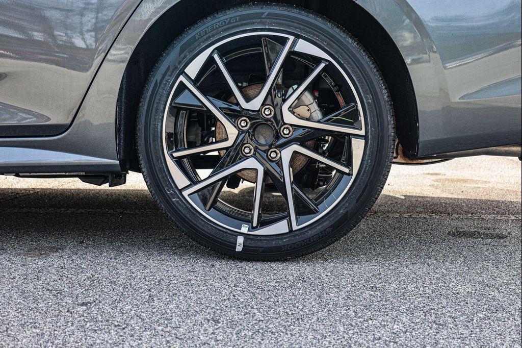 new 2025 Nissan Sentra car, priced at $22,240