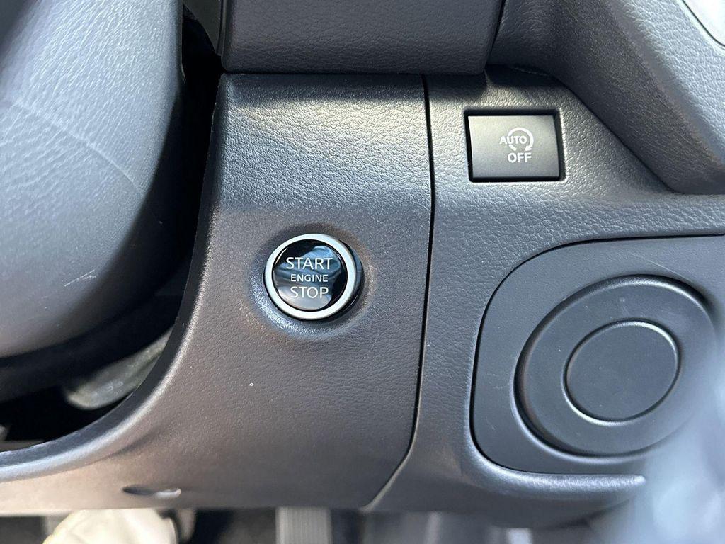 new 2025 Nissan Frontier car, priced at $30,790