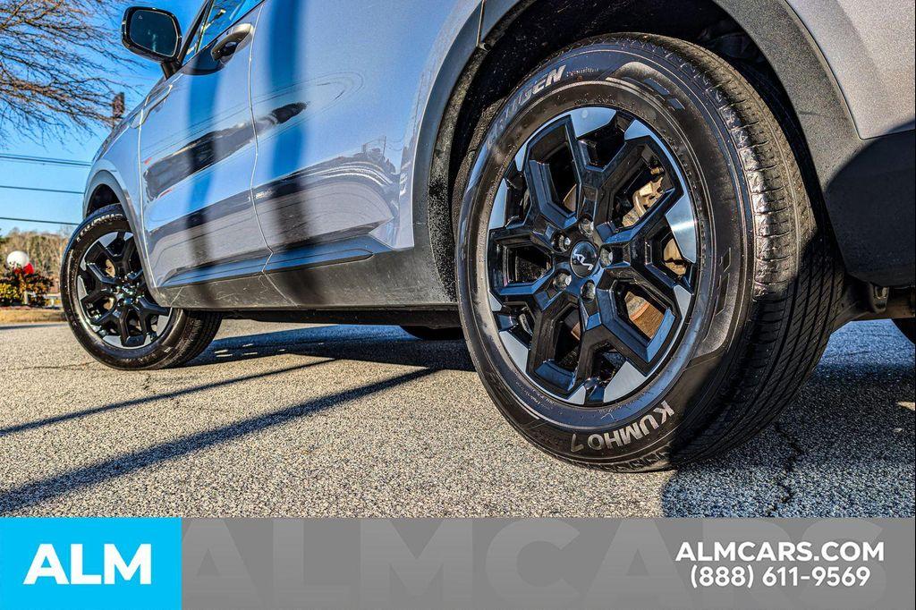 used 2024 Kia Sorento car, priced at $23,920