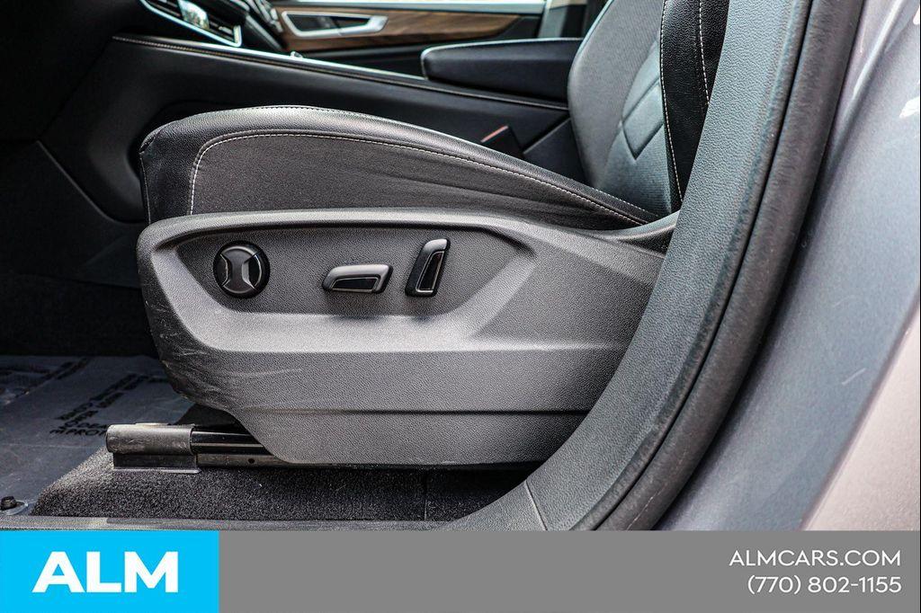 used 2024 Volkswagen Atlas car, priced at $29,164