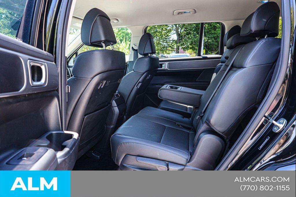 used 2024 Hyundai Santa Fe car, priced at $30,164
