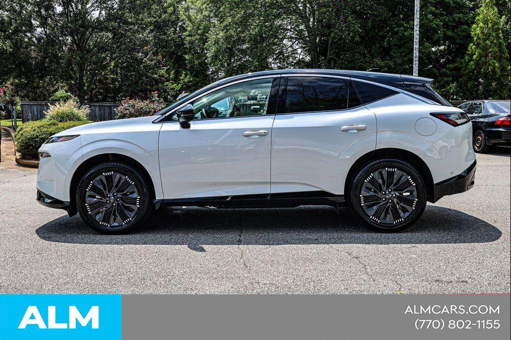 used 2025 Nissan Murano car, priced at $36,704