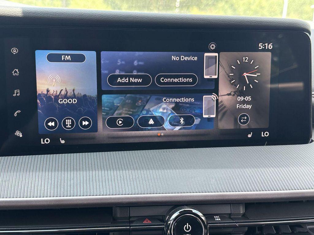 new 2025 Nissan Murano car, priced at $35,704