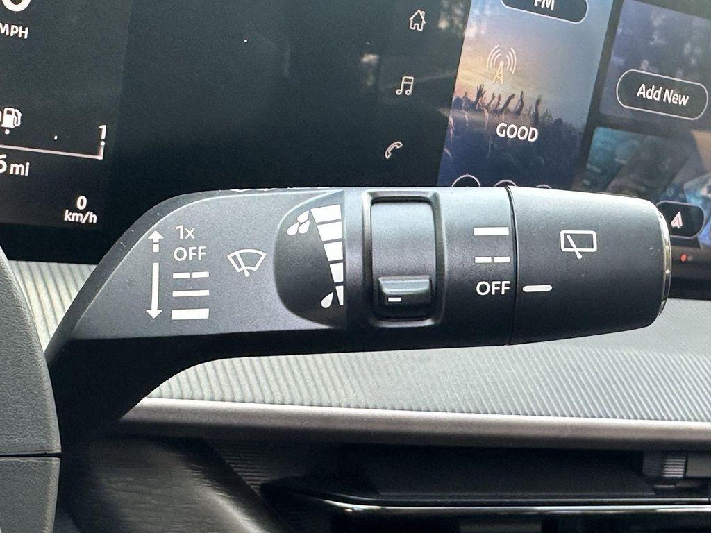 new 2025 Nissan Murano car, priced at $35,704