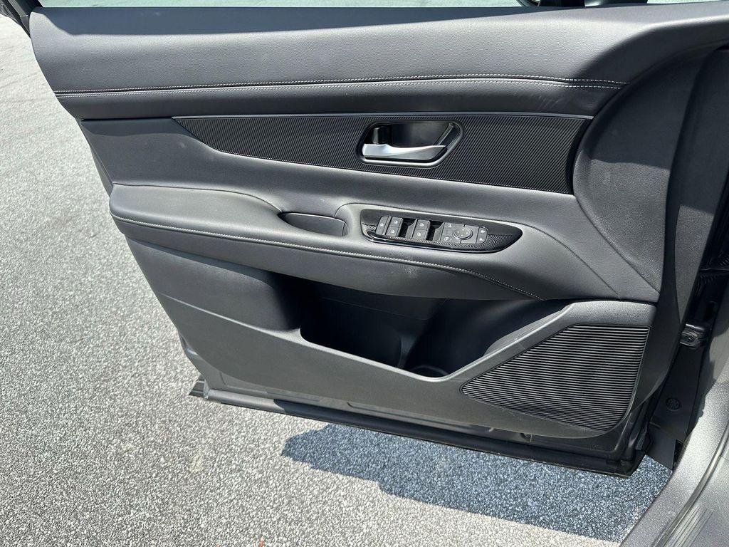 new 2025 Nissan Murano car, priced at $35,704