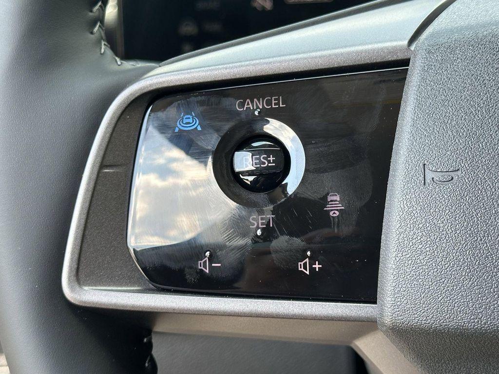 new 2025 Nissan Murano car, priced at $35,704