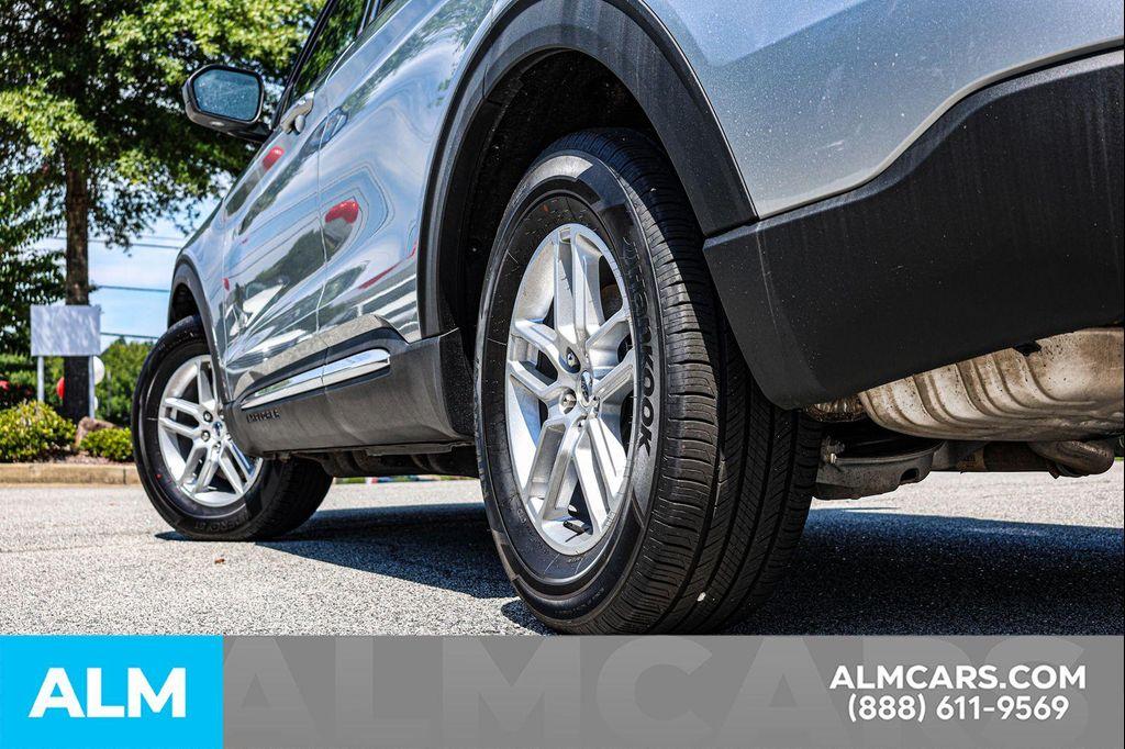 used 2025 Ford Explorer car, priced at $38,920